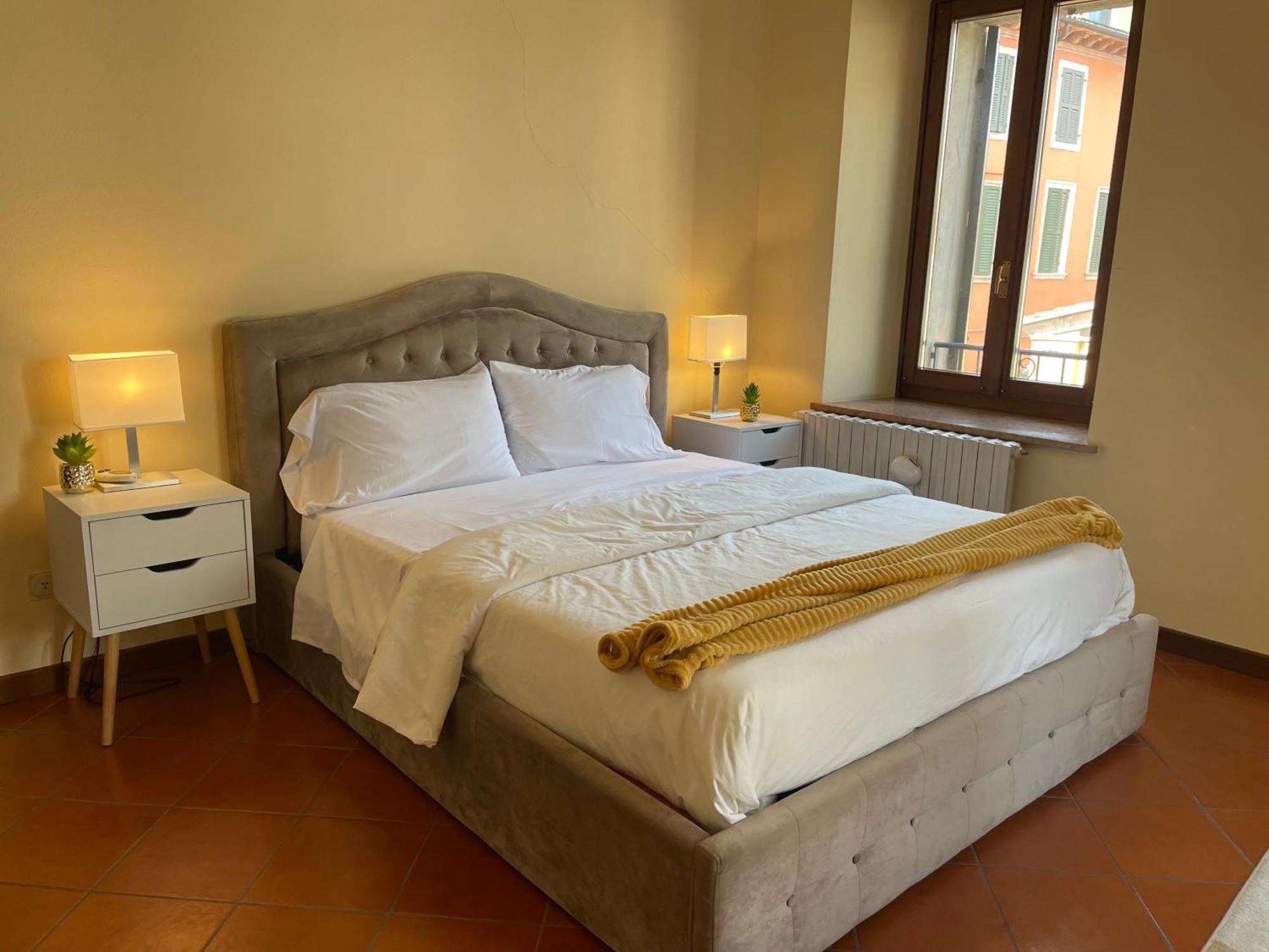 Montecchi House Apartment Verona Exterior photo